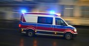 19-latka potrąciła pieszego lusterkiem podczas wyprzedzania. 36-latek trafił do szpitala
