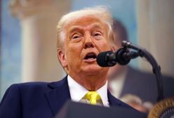Zamieszanie w Gabinecie Owalnym. Trump przerywa przemówienie