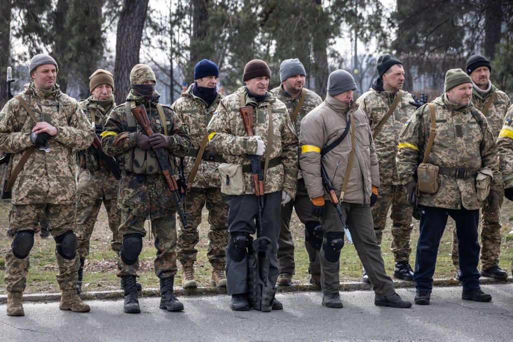 Z Kolumbii, Jamajki, Finlandii... Tysiące obcokrajowców ciągną do Ukrainy, by walczyć