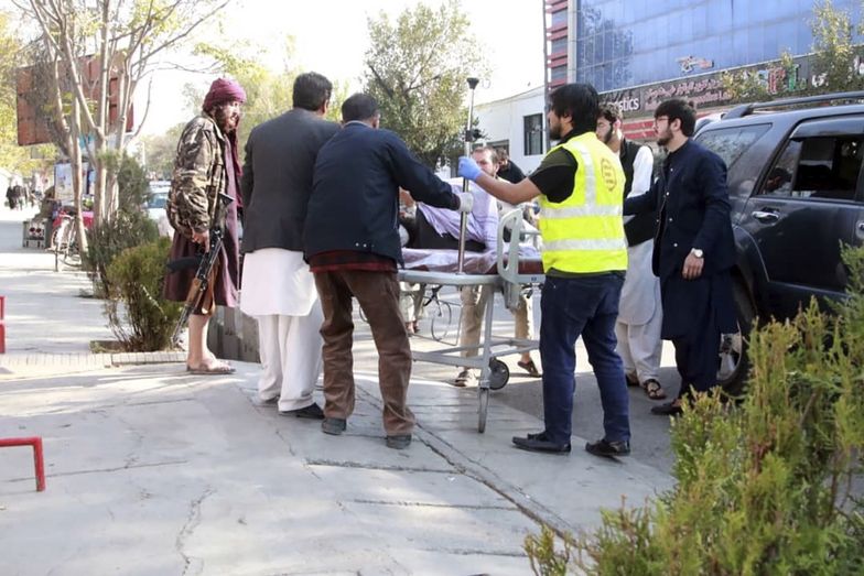 Eksplozje i strzały w Kabulu. Bojownicy zaatakowali szpital