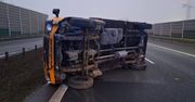 Dybów-Kolonia: Zderzenie dwóch pojazdów na trasie S8. Lublin wylądował na boku