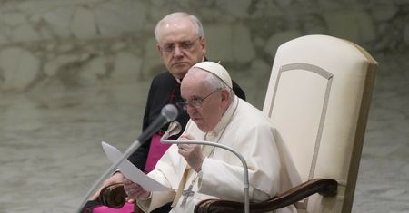 Olbrzymie brawa. Franciszek powiedział ważne słowa o Polsce