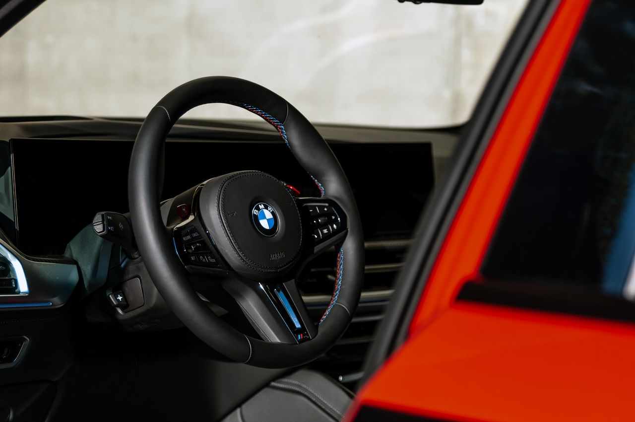 BMW XM (2023)
