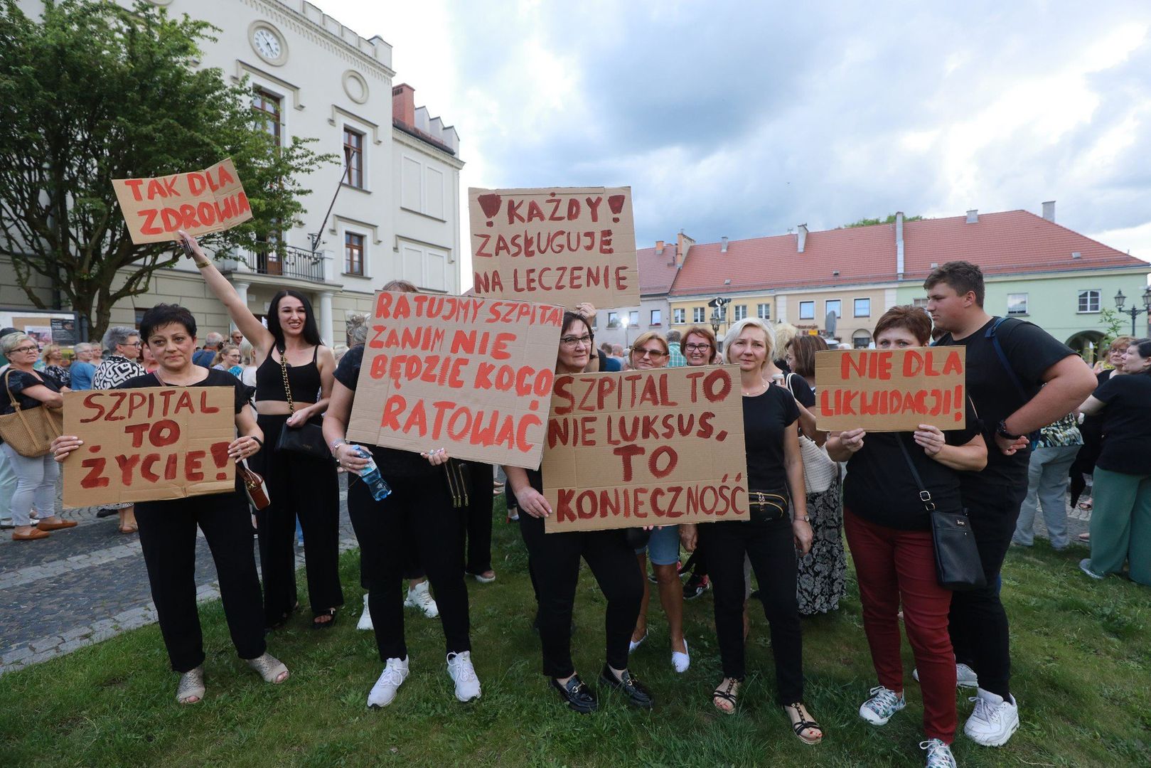 Protest w Pyskowicach przeciwko likwidacji szpital