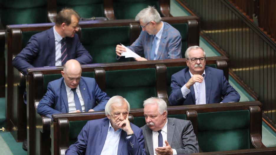 Ryszard Terlecki kazał mu "pukać się w czoło". Poseł Paweł Zalewski zareagował