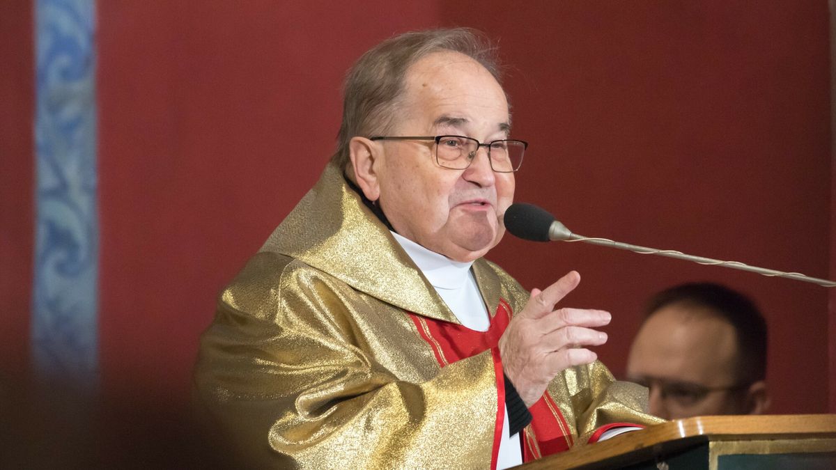 32. rocznica powstania Radia Maryja w Bydgoszczy
08.12.2023 Bydgoszcz 32 rocznica powstania Radia Maryja Katedra sw Marcina i Mikolaja 
Fot. Wojciech Strozyk/REPORTER
Fot. Wojciech Strozyk/REPORTER
N/z: ojciec Tadeusz Rydzyk dyrektor Radia Maryja
Wojciech Strozyk/REPORTER