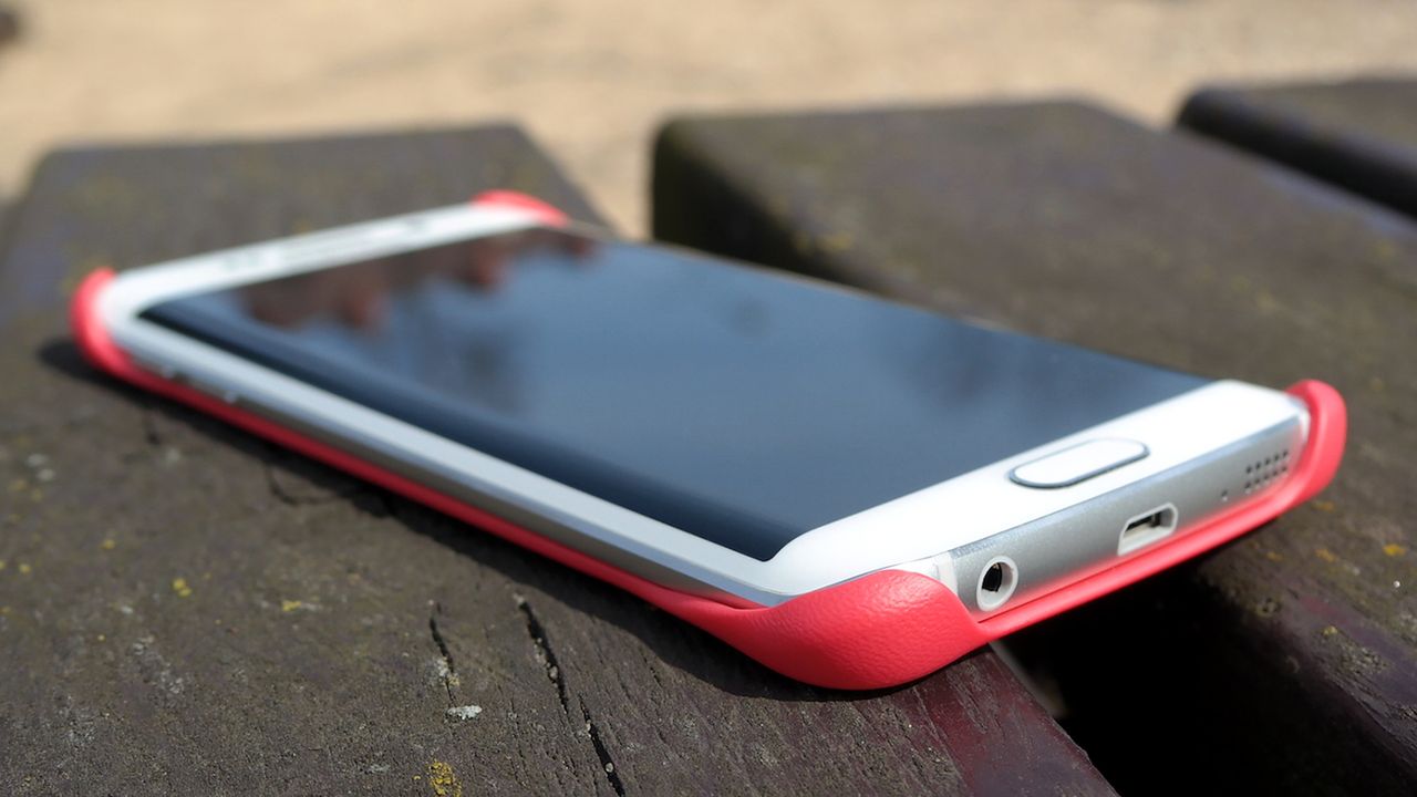Galaxy S6 (edge) - pokrowce i ładowarka bezprzewodowa, czyli przegląd akcesoriów 17