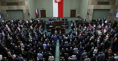 Wybory parlamentarne. Przegrani mogą liczyć na spore odprawy