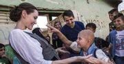 Przejęta Jolie odwiedziła Mosul. "To największe spustoszenie, jakie w życiu widziałam"