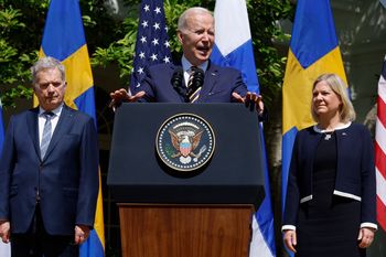 Była premier Szwecji ujawnia. Biden chciał opóźnić wejście do NATO