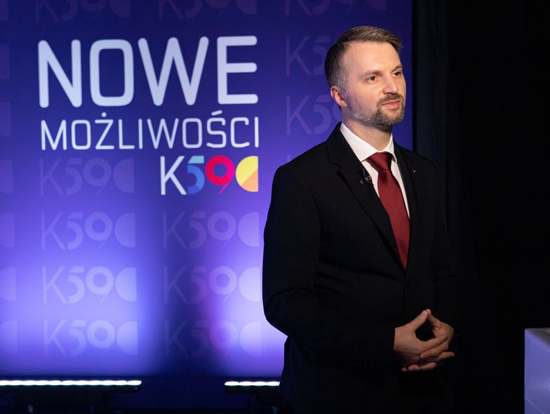 Kongres 590. Oszuści coraz chętniej podszywają się pod instytucje zaufania publicznego