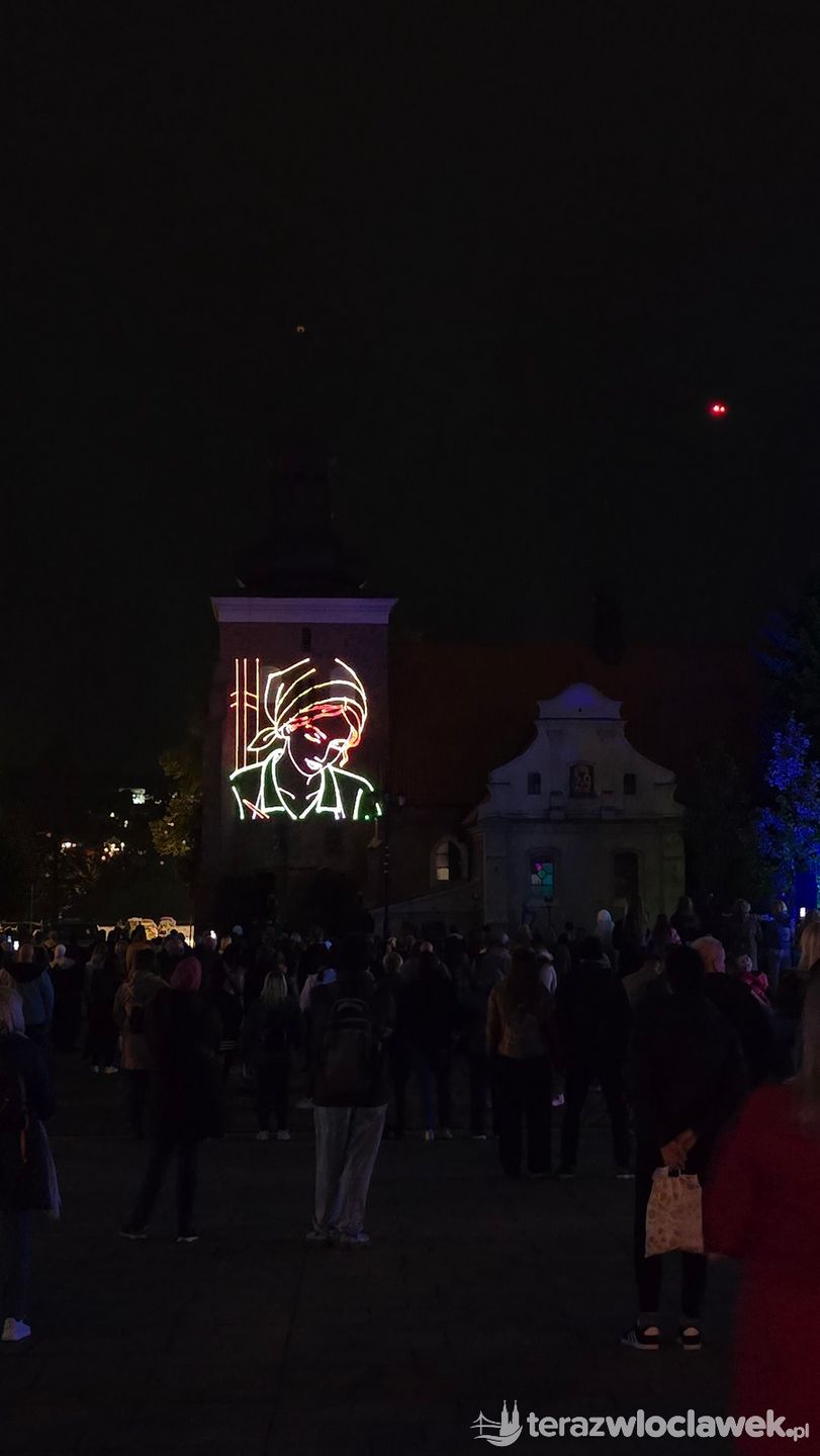 Fajansowy Blask - włocławski festiwal światła