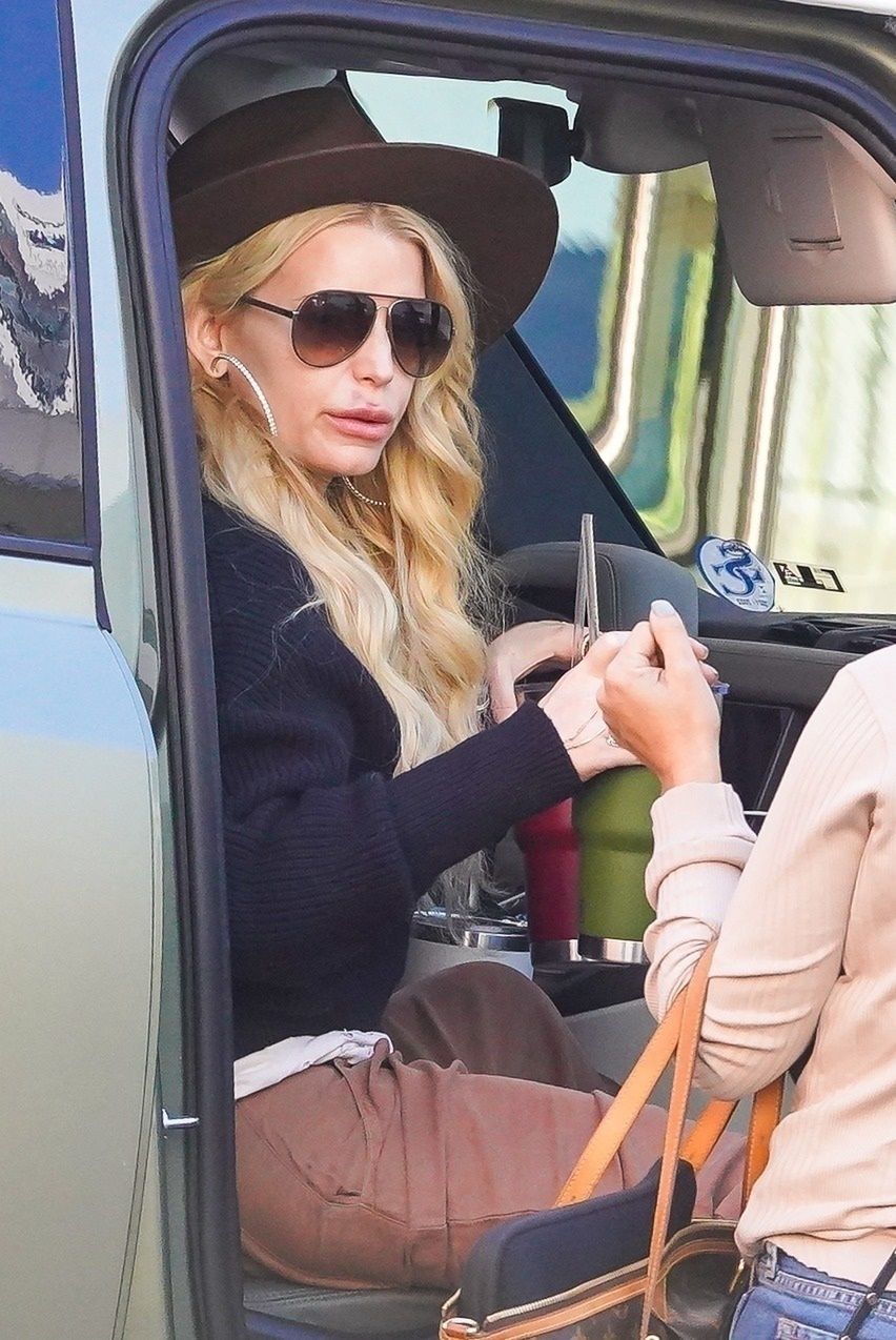 Jessica Simpson załatwia sprawunki na mieście