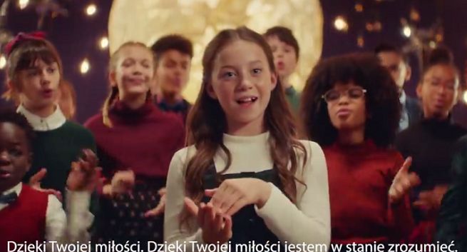 „Obdaruj tych, którzy dzielą się sercem” w kampanii Milki na Boże Narodzenie (wideo)