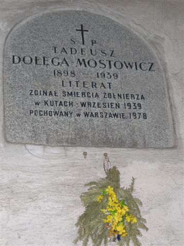 Grób Tadeusza Dołęgi-Mostowicza