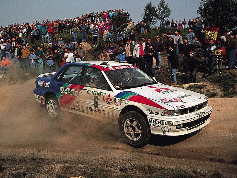 Mitsubishi Galant VR-4 Rally Car – protoplasta legendarnego Lancera [historia motorsportu]