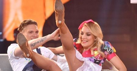 Uczestniczka "Tańca z Gwiazdami" JEST SIOSTRĄ producentki Polsatu!