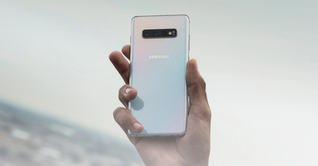Samsung Galaxy S10 taniej o 400 złotych na mikołajki – nowa promocja w x-kom