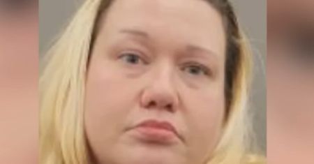 Ta kobieta to prawdziwy potwór. Robiła ohydne rzeczy 13-letniemu chłopcu