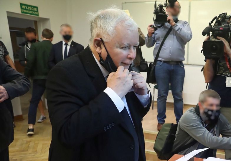 "Jeden przeciwko wszystkim". Kaczyński w końcu skomentował wygraną Dudy w wyborach