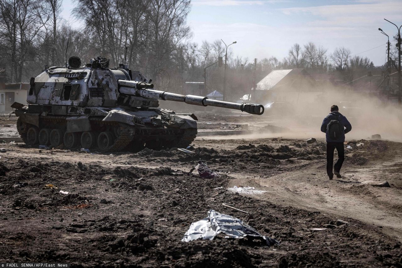 Głębokie uderzenie Ukrainy. Rosja "chce pauzy", flagi w Chersoniu