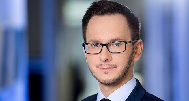 Bartosz Sroka w zespole komunikacji kryzysowej Grayling Poland