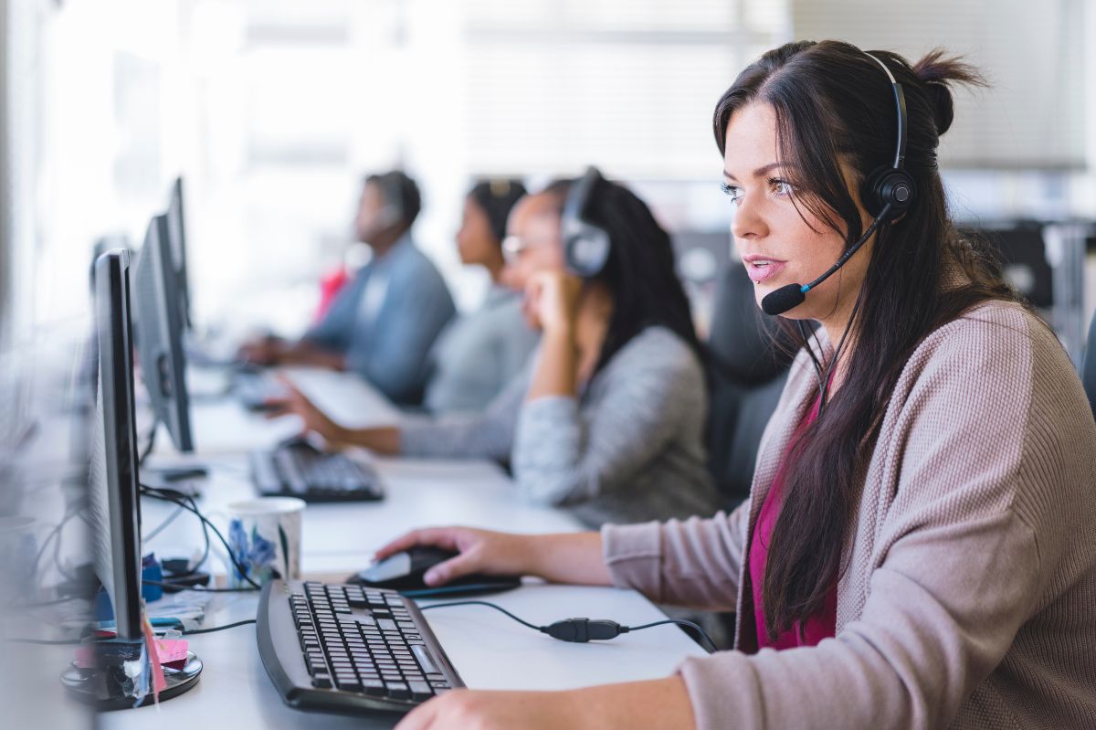 Telemarketerzy ciągle do ciebie dzwonią? Dzięki tej metodzie, przestaną