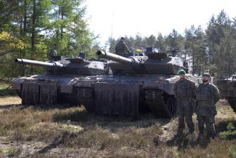 Niemcy się zbroją. Francja patrzy z niepokojem