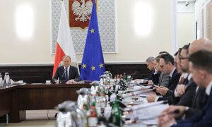 Rząd przyjął nowe regulacje. Dotyczą paliw lotniczych