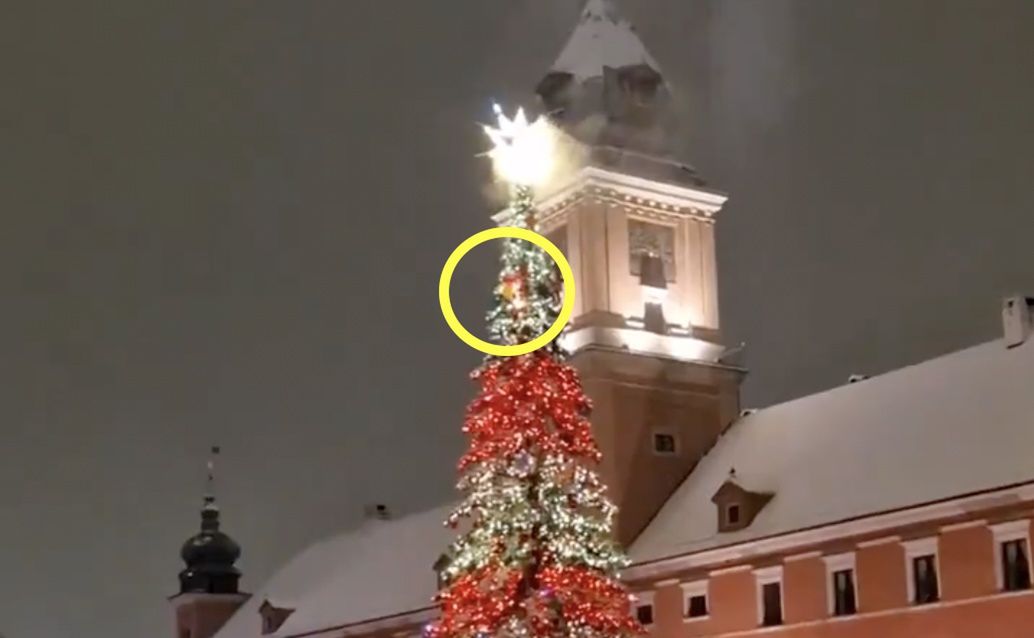 wiadomości,aktualności,WP Wiadomości Pożar choinki na placu Zamkowym. Szybka interwencja strażaków