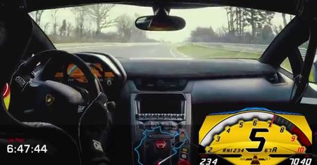Lamborghini Aventador Super Veloce na Nürburgring Nordschleife