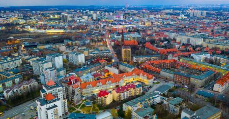 Pogoda w Kielcach. Prognoza na piątek 14 listopada. Przejaśnienia i umiarkowane chmury, bez opadów