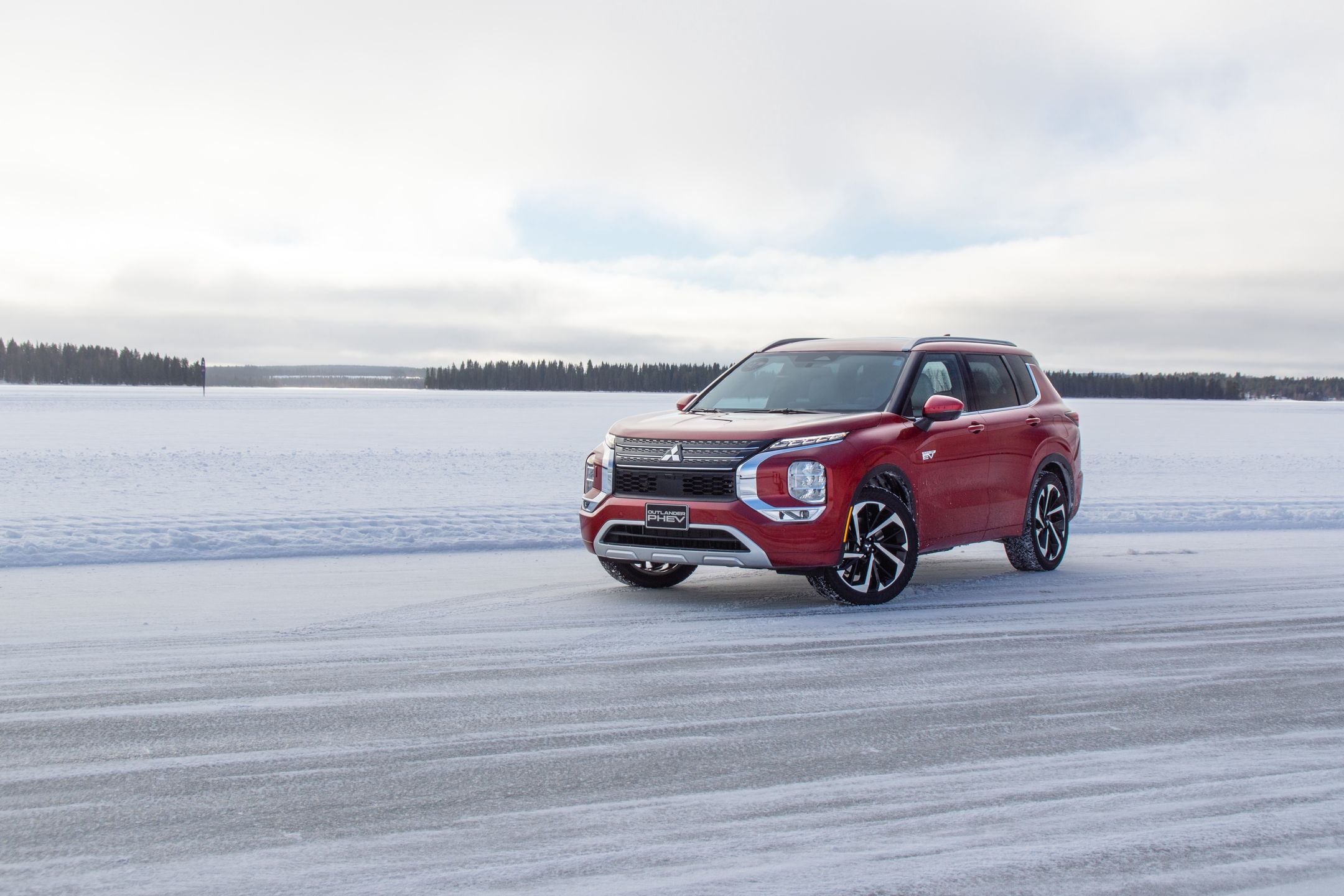 Nowy Mitsubishi Outlander 2024