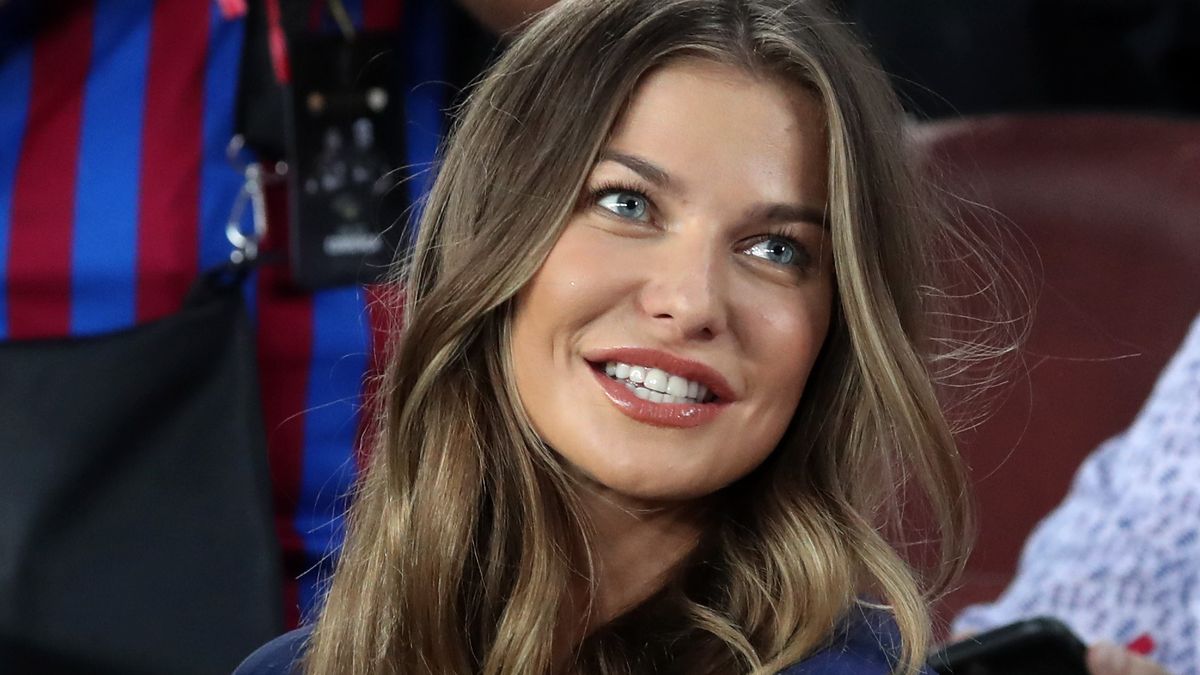 Anna Lewandowska chętnie pokazuje swoje stylizacje