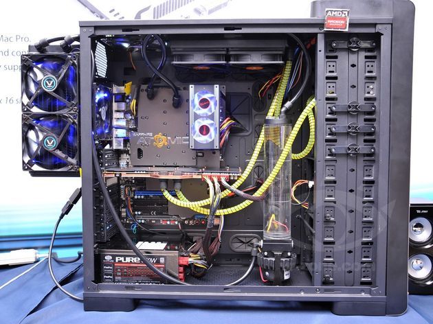 Sapphire Radeon HD 7990 ATOMIC karta graficzna zdjęcie Computex 2013