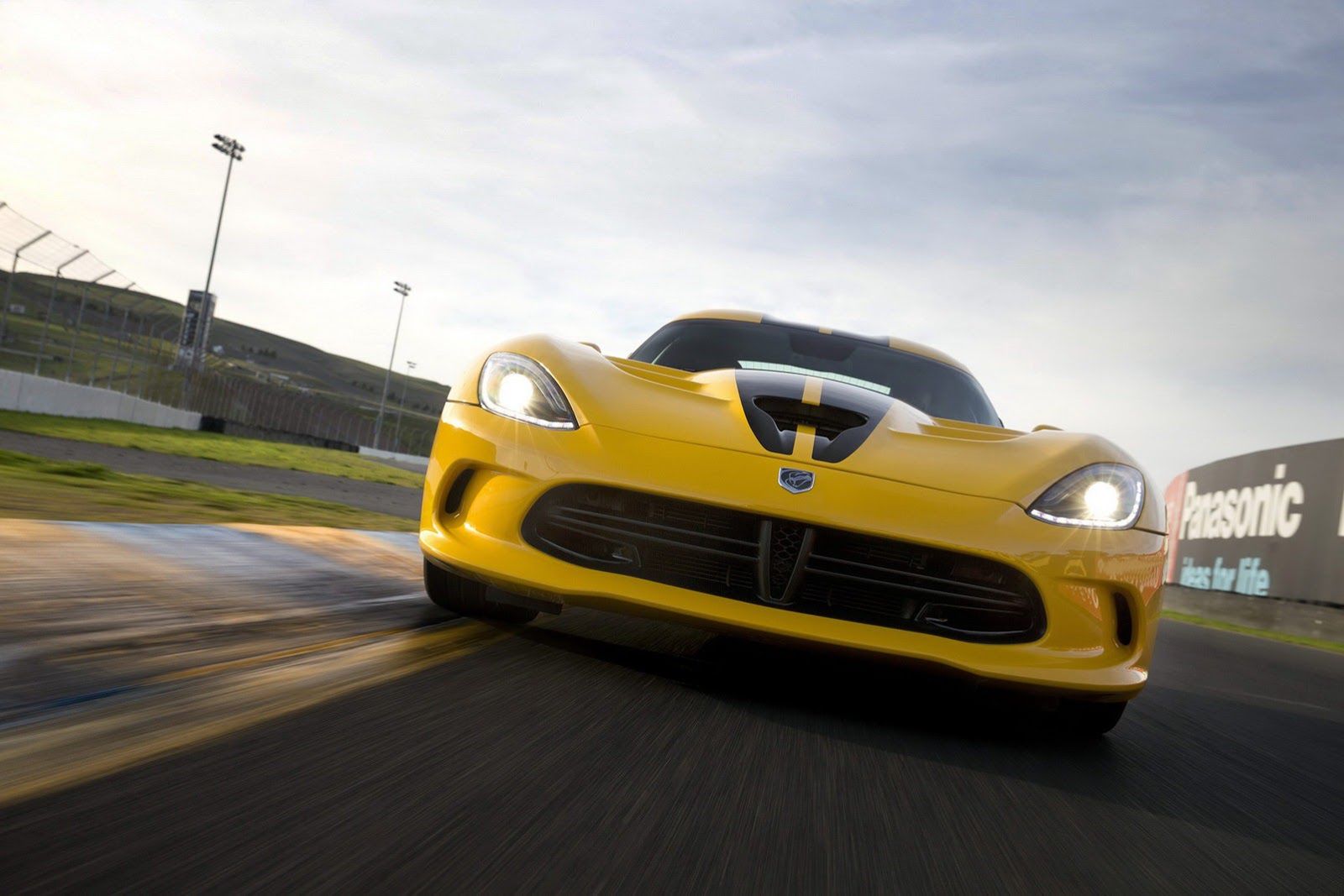 2013 SRT Viper - w żółci, czerwieni, czerni i niebieskim [aktualizacja] 60