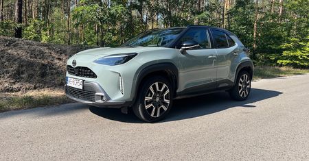 Toyota Yaris Cross po liftingu. Więcej mocy w małej hybrydzie
