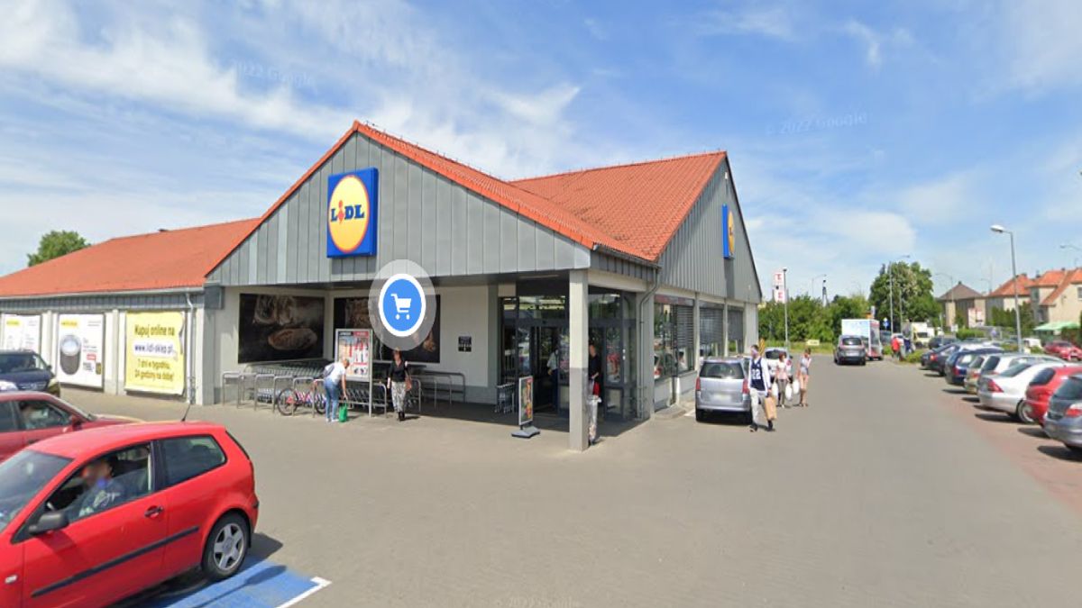 Tragedia w swarzędzkim Lidlu; nie żyje ochroniarz