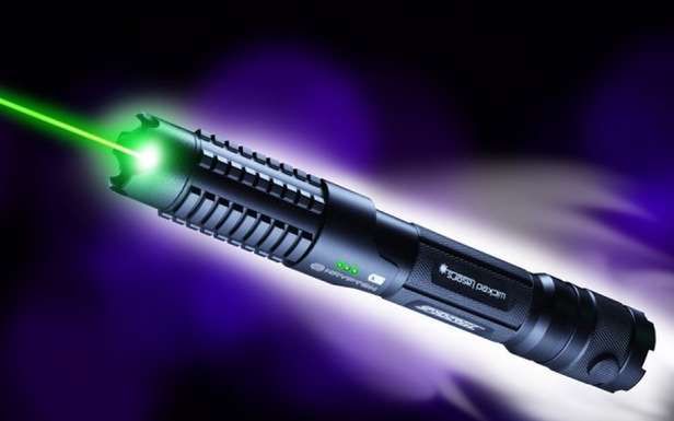Wskaźnik laserowy S3 Krypton (Fot. Engadget.com)