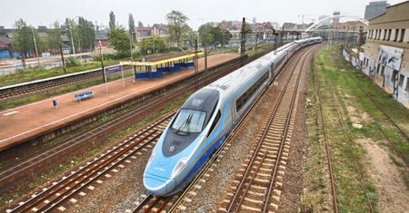 Nowe linia Warszawa - Łódź. Pasażerowie dojadą w 45 minut