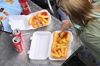 Pracowała w gastronomii nad morzem. "Nie wierzę, że sanepid się na to zgodził"