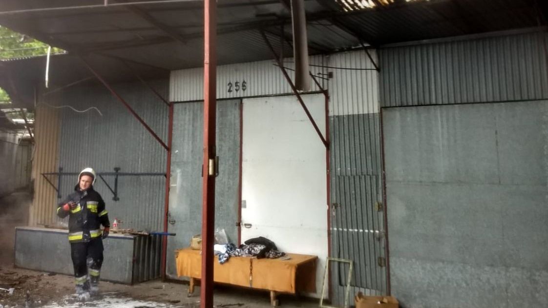 Przygraniczna Łęknica praktycznie żyła z przygranicznego handlu. Teraz klientów nie ma, a targowisko strawił pożar