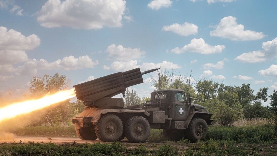 Wojna w Ukrainie rok 2024
DONETSK OBLAST, UKRAINE - JUNE 27: BM-21 'Grad' of the Ukrainian Army shoots a rocket to Russian positions in the frontline near Pokrovsk area, in Donetsk, Ukraine on June 27, 2024. Pablo Miranzo / Anadolu/ABACAPRESS.COM
AA/ABACA