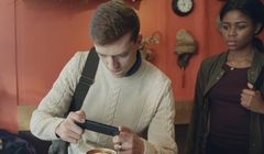 McDonald's ośmiesza hipsterskie kawiarnie w reklamie McCafe