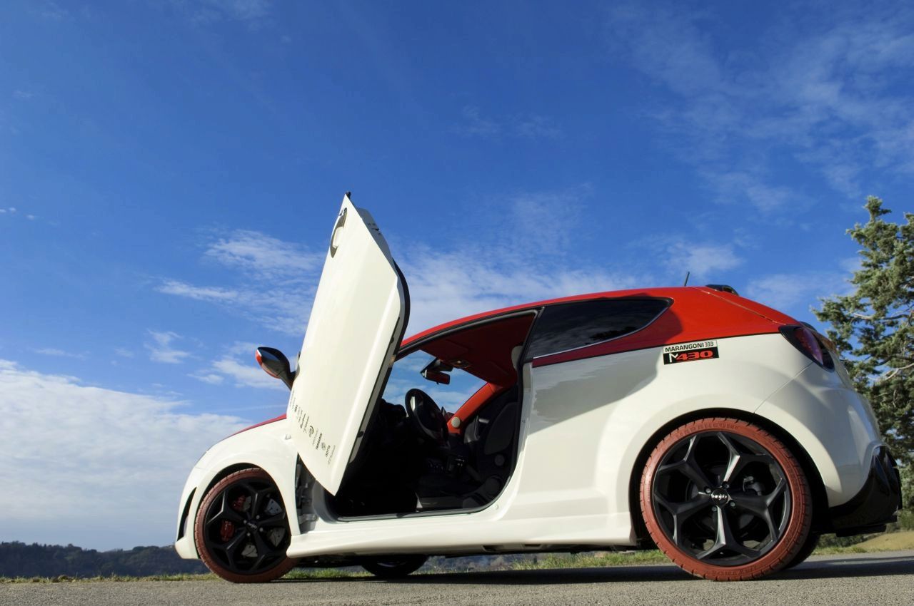 Lambo doors - kicz czy profesjonalny tuning? [galeria] 3