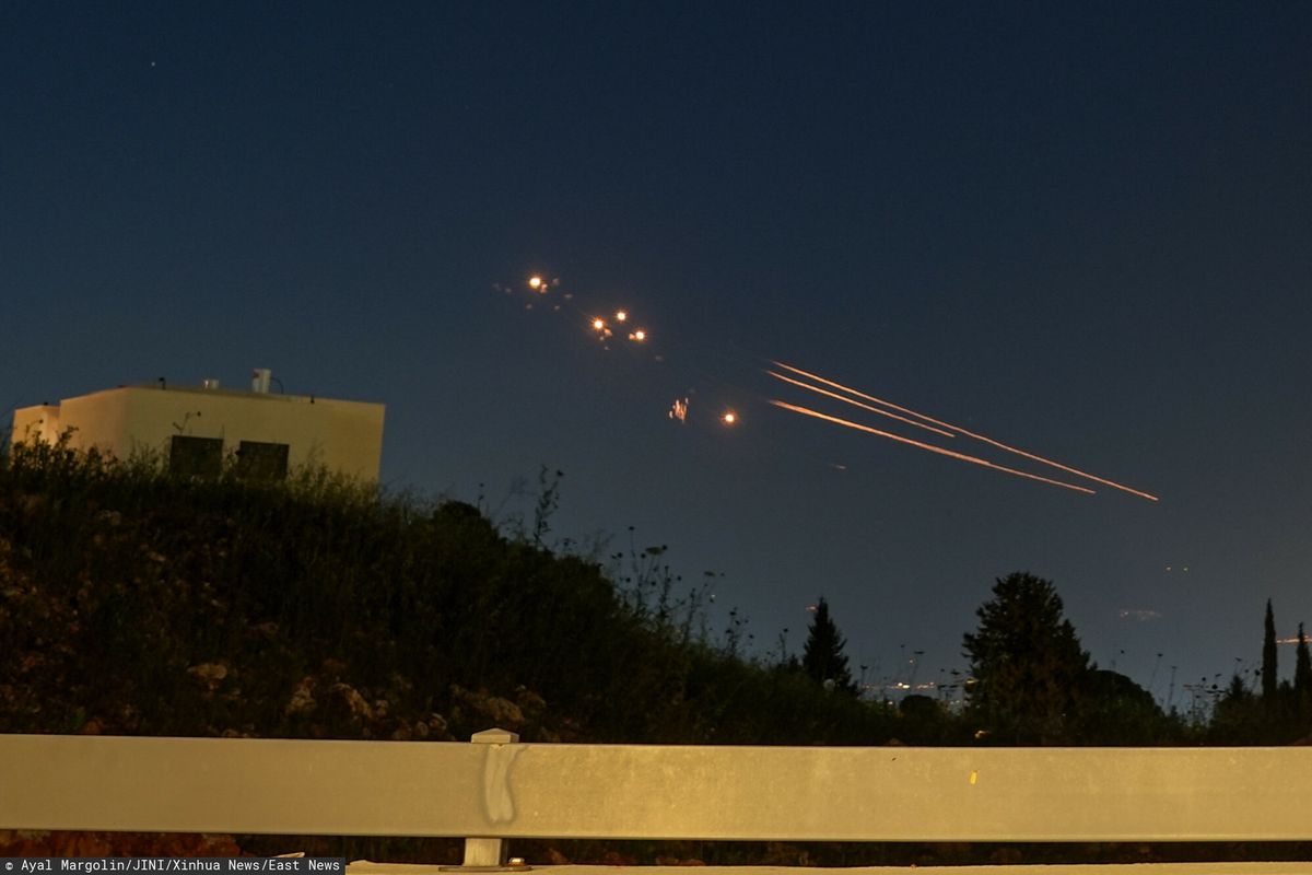 Izraelska Żelazna Kopuła wystrzeliwuje rakiety w celu przechwycenia uderzenia z Libanu (zdjęcie ilustracyjne)