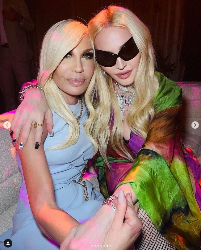 Madonna chwali się zdjęciami ze ślubu Britney Spears