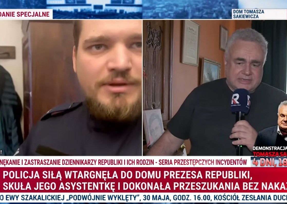 Policja opublikuje nagranie z mieszkania Sakiewicza? "Byłem w t-shircie i bokserkach"