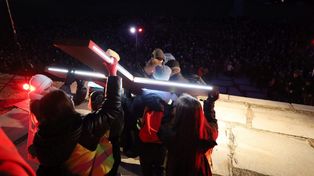 Lublin: Tysiące wiernych na Majdanku. Droga Krzyżowa w miejscu naznaczonym historią