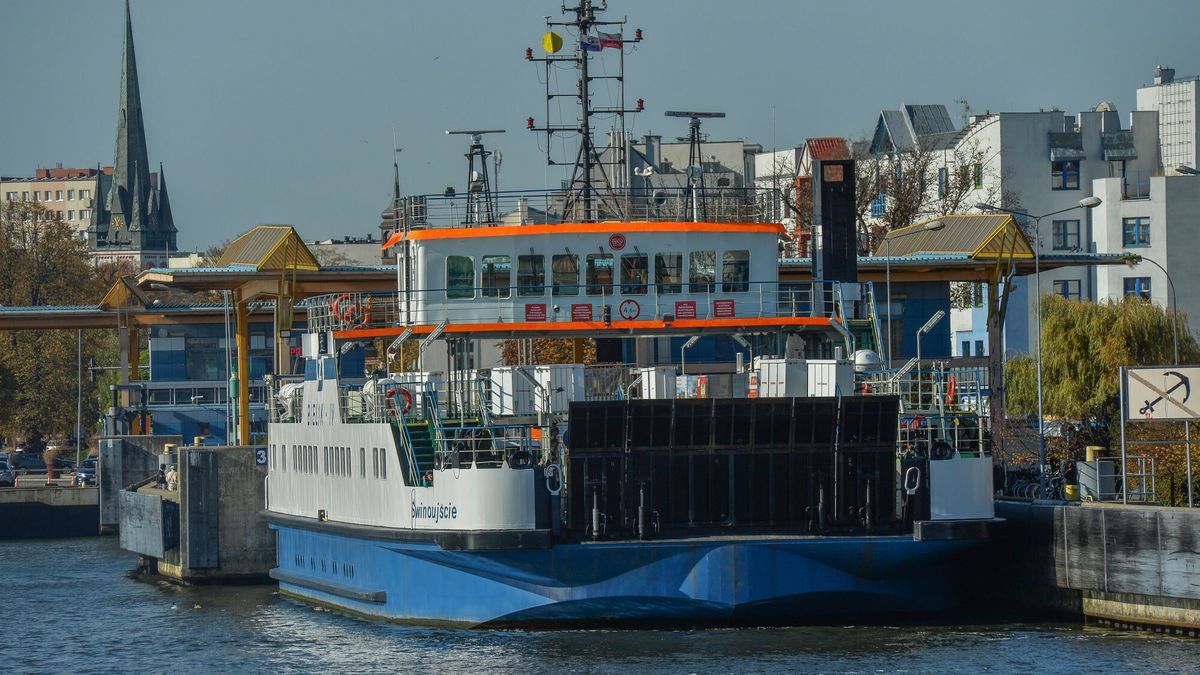 reporter_baza_2022-11
20.10.2022 Swinoujscie. N/z  Przeprawa promowa Warszow - przeprawa pasazersko - samochodowa promami typu Bielik. Fot. Gerard/REPORTER
Gerard/Reporter